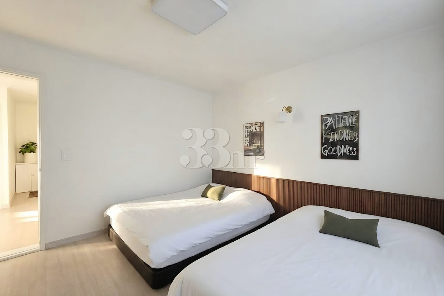 25-pyeong, 2-bedroom apartment with 3 beds 7th image