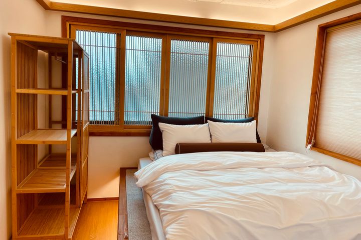 10 minutes from Itaewon Station, 2BR 7th image