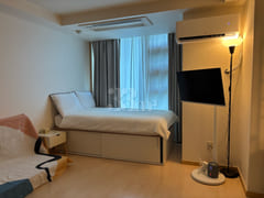 Clean room near Gwanghwamun and Gyeongbokgung 8th image