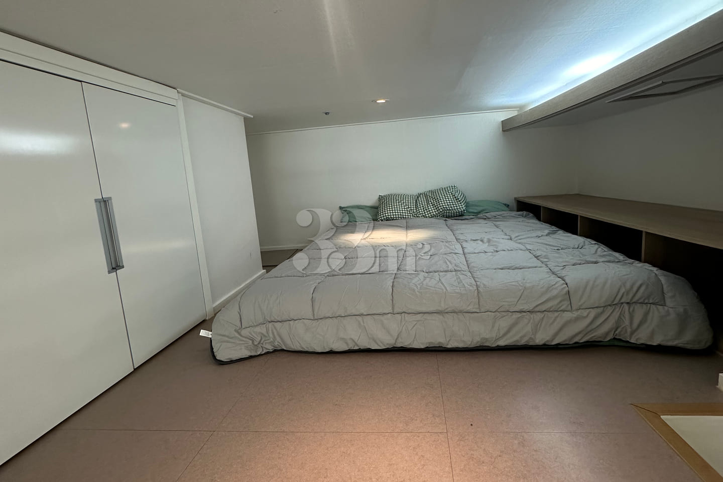 Gangnam Station Studio with Loft and City Vie 6th image