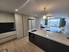 산방산과 바다가 한눈에 4번째 이미지