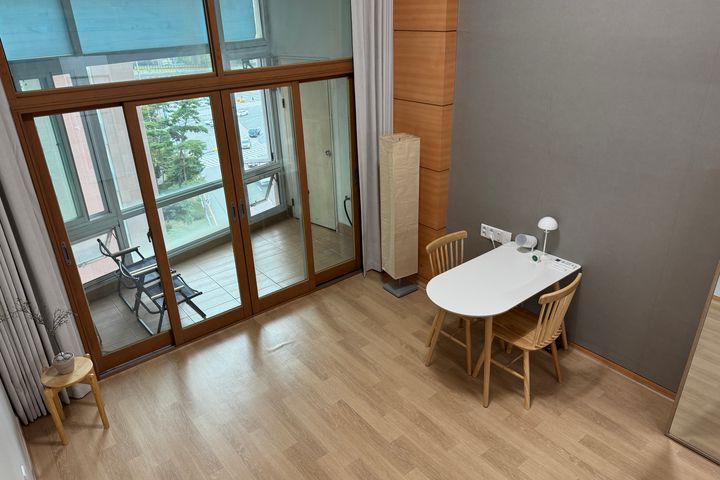 Pet-Friendly Duplex Apartment in Seomyeon 1️⃣ 4th image