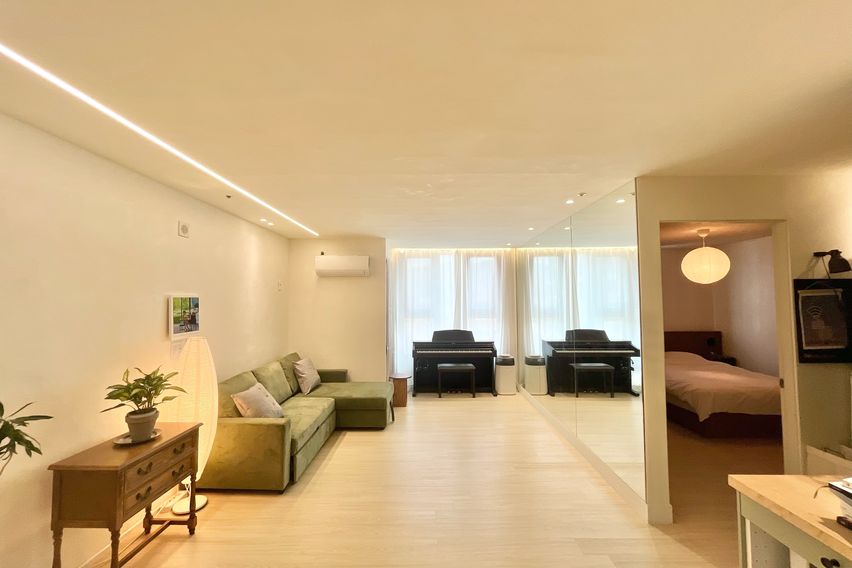 초역세권 남동향 17평