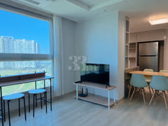 3 bedrooms, 2 bathrooms, spacious living room 9th image
