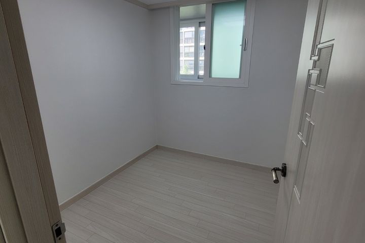 깔끔한 방3개 아파트 2번째 이미지