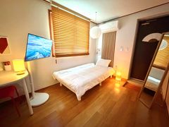 (Newly Opened) Cozy Studio Near Hyehwa Statio 1th image