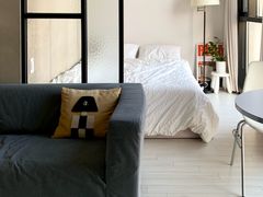 moon room 1번째 이미지