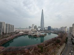 석촌호수품은 하늘 1번째 이미지