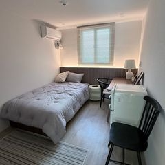Stay On You, Unit 302 Unit Image