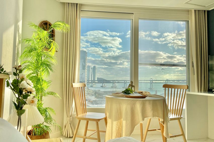 광안 🥰감성숙소