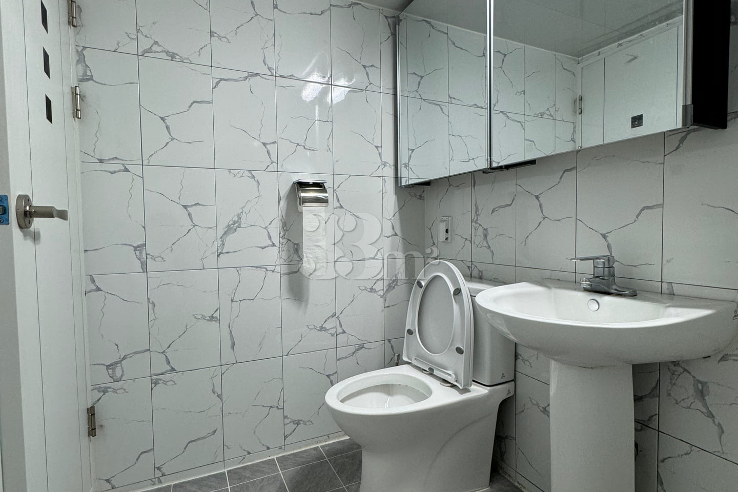 Two-room apartment near the government comple 8th image