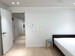 New 2-room unit near Sinnonhyeon Station❤️ 4th image