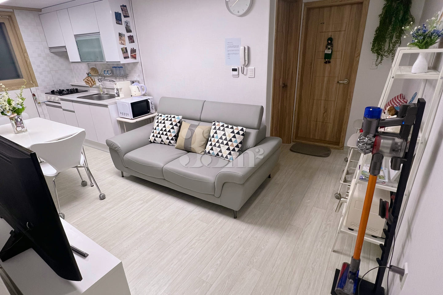 4-person unit, 2 bedrooms, 1 bathroom, fully 2th image