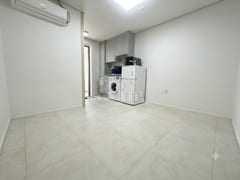 Affordable, newly built, semi-basement studio 4th image