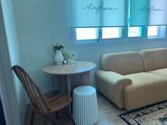 A comfortable room 0th image
