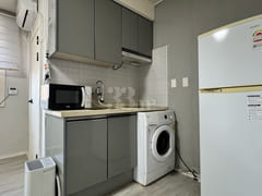 Jeong House, Unit 106 9th image