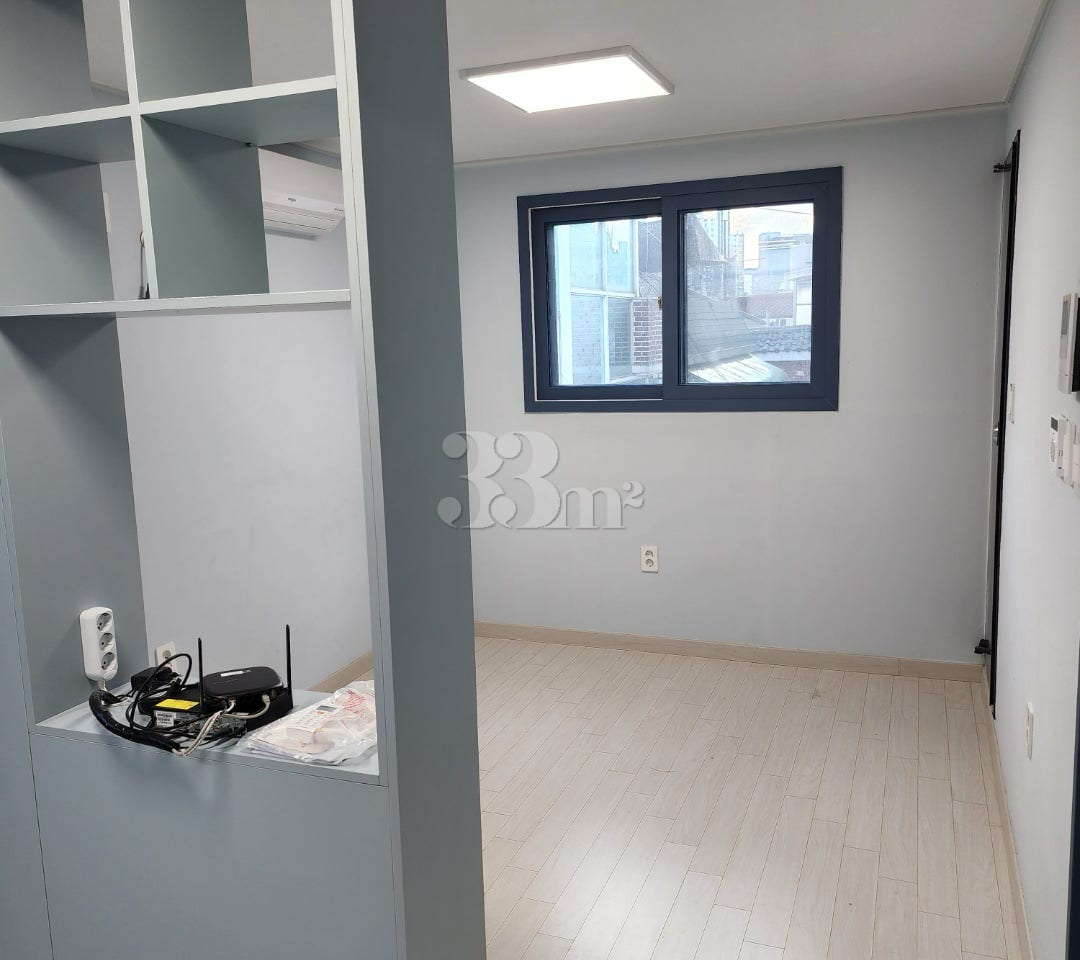 Clean studio apartment in Siheung-dong 5th image