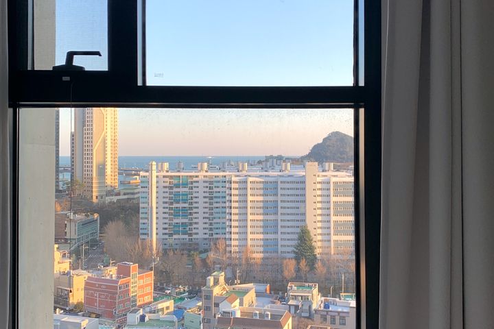 moon room 10번째 이미지