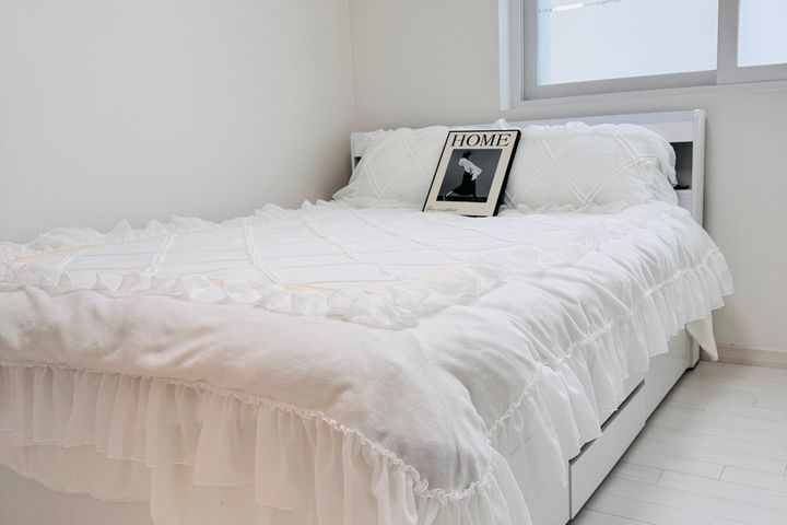 Oryudong Station / Luxury Two-Room Apartment 2th image