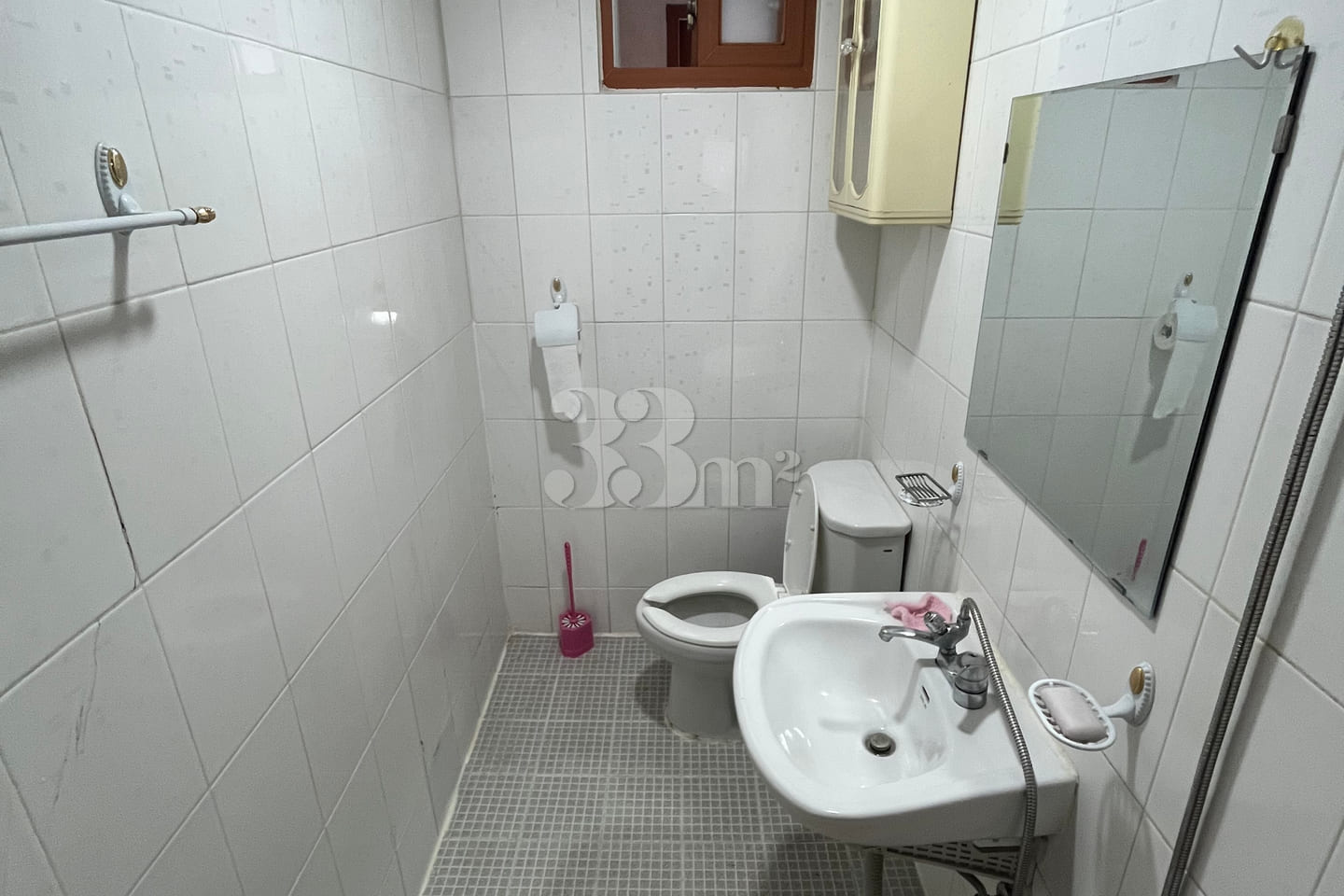 Room 201 4th image