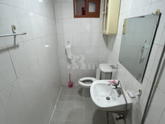 Room 201 4th image
