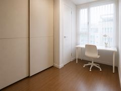 Fully furnished unit with great natural light 5th image