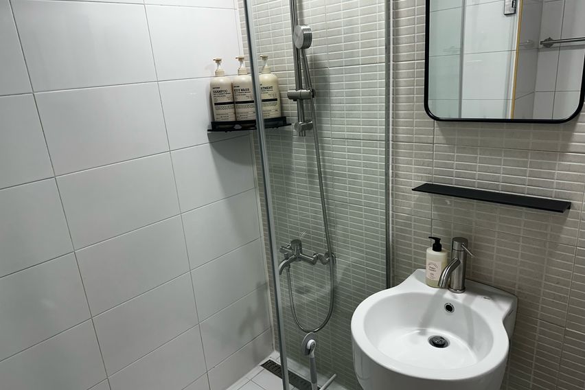 한티역1분포근한복층룸