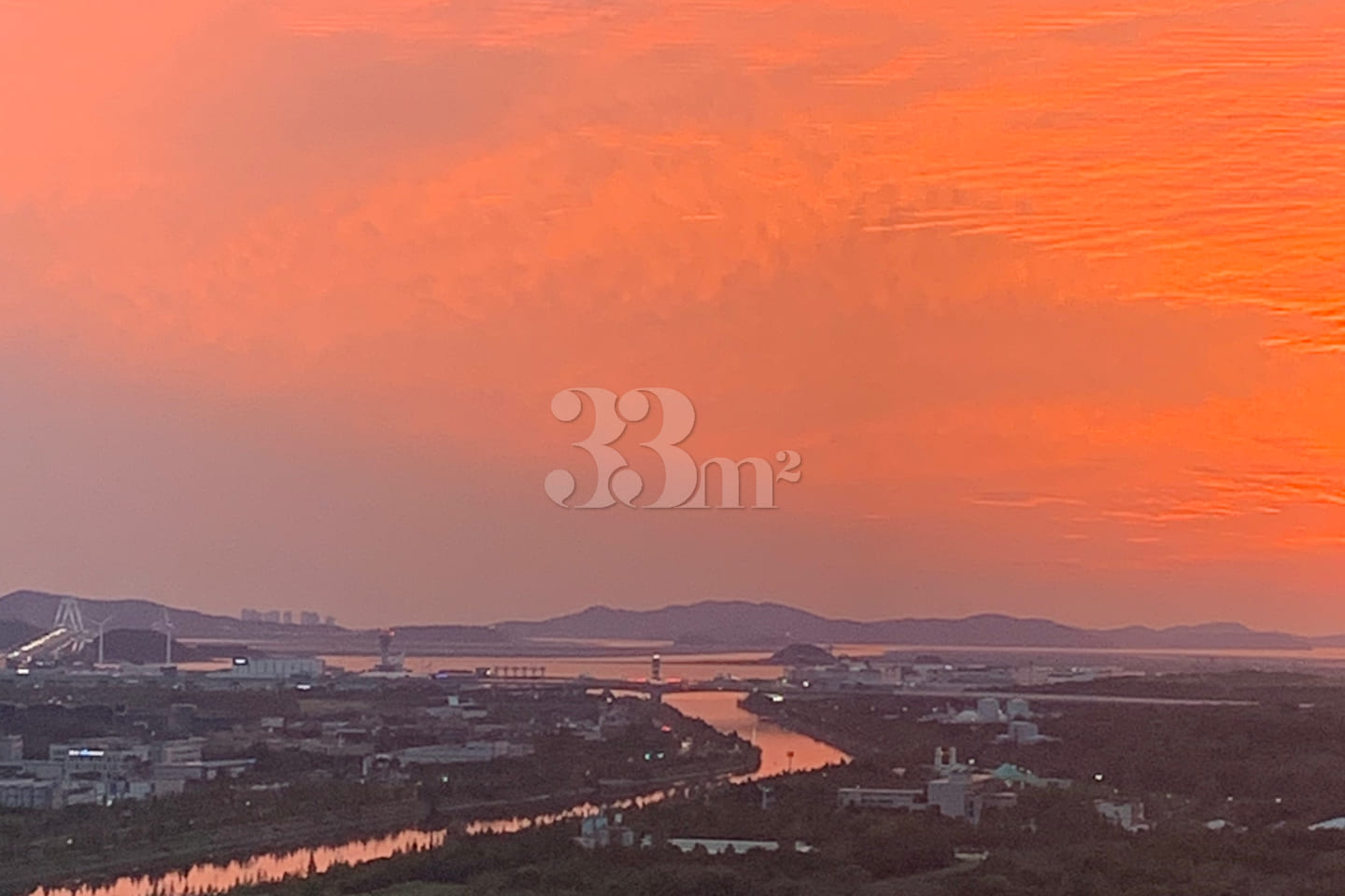 Newly built apartment with a sunset view. 1th image