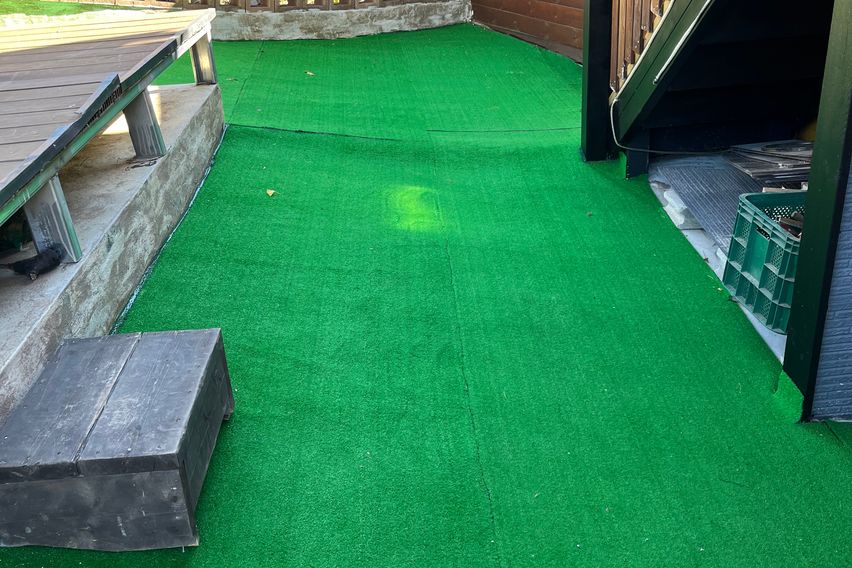 노랑하우스 1층