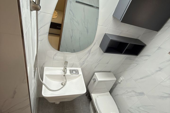 Grand Opening Discount: Spacious 2-Bedroom Un 13th image