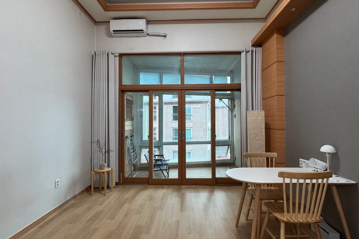 Pet-Friendly Duplex Apartment in Seomyeon 1️⃣ 3th image