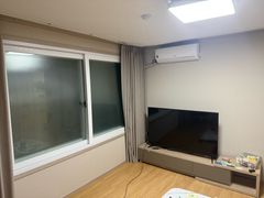 깨끗하고 저렴한 집 1번째 이미지