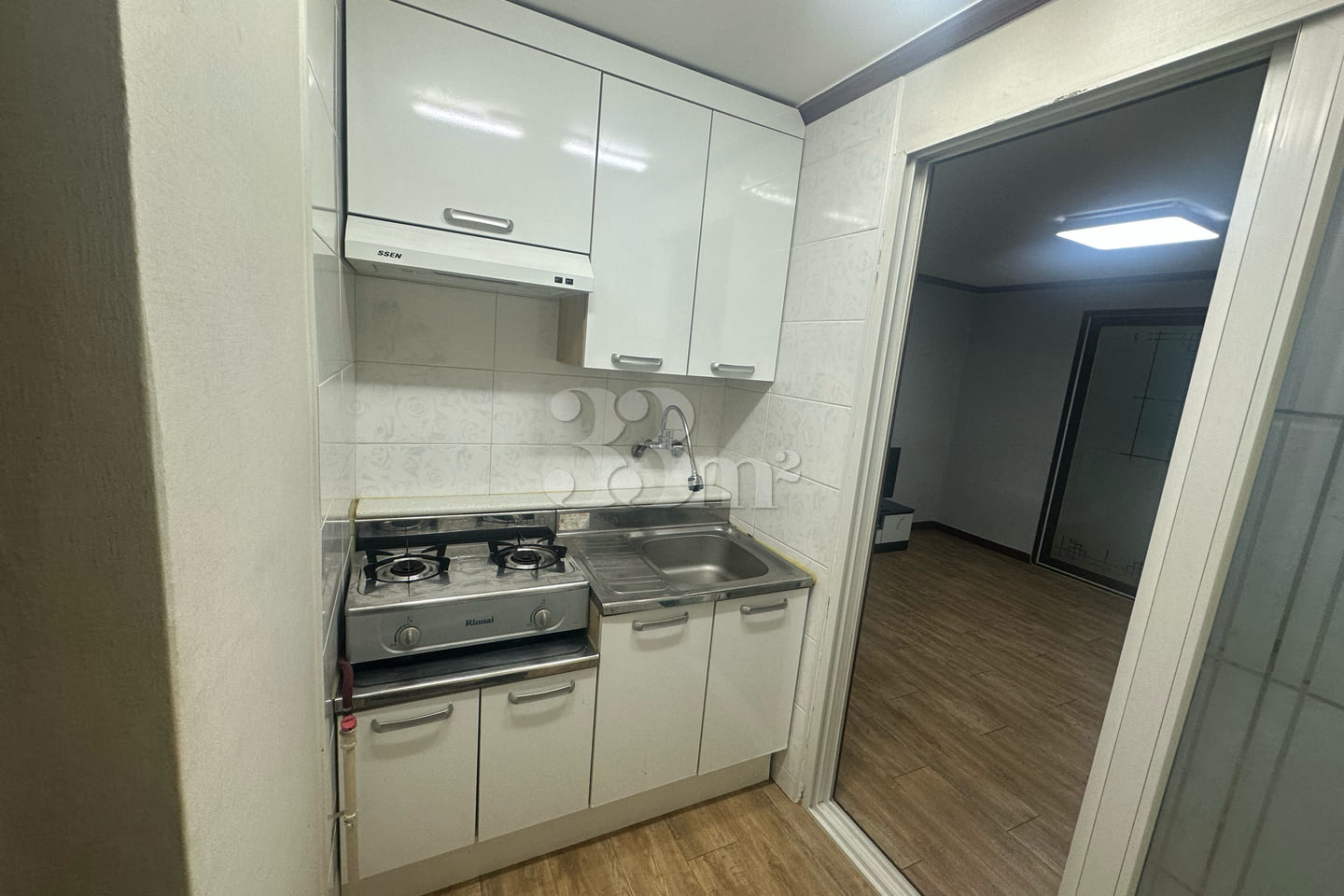 Geumseong Building, Unit 101 8th image
