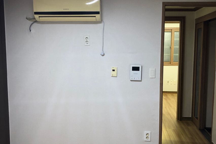 대연역/ 깨끗한 방2개 3번째 이미지