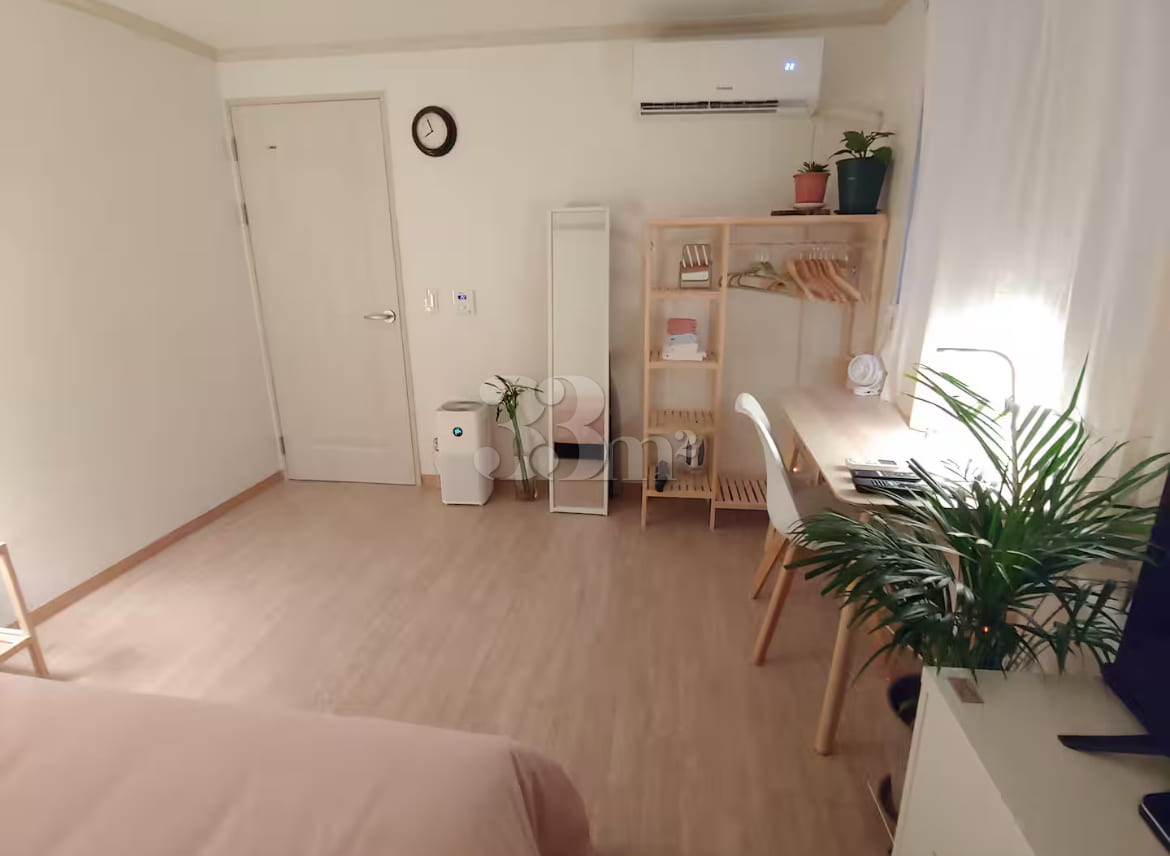 Cozy House in Gyeongnidan-gil 11th image