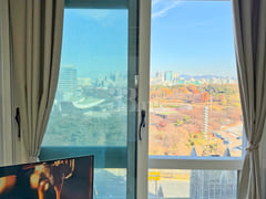 Jamsil ๐งก Neat duplex with Olympic Park view 11th image