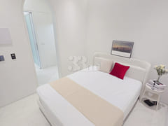 Newly built suite near Cheongdam Intersection 7th image
