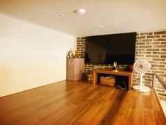 Fully furnished, Line 4, Bandi Books 5th image