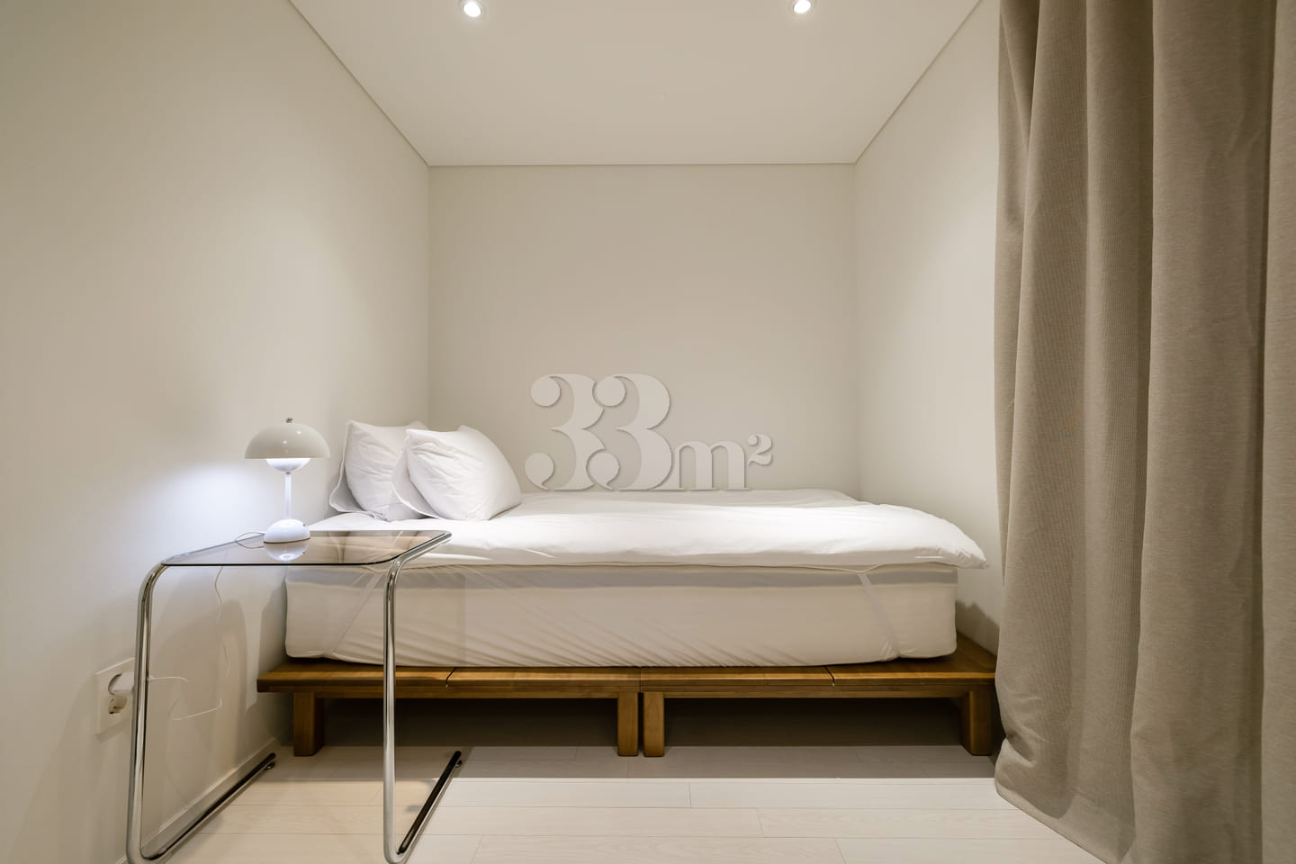 3rd floor, 3 people, 3 beds + 1 bathroom 12th image
