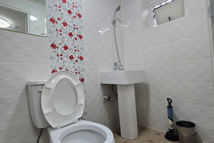 5 minutes from Bucheon Station, Modern White 7th image