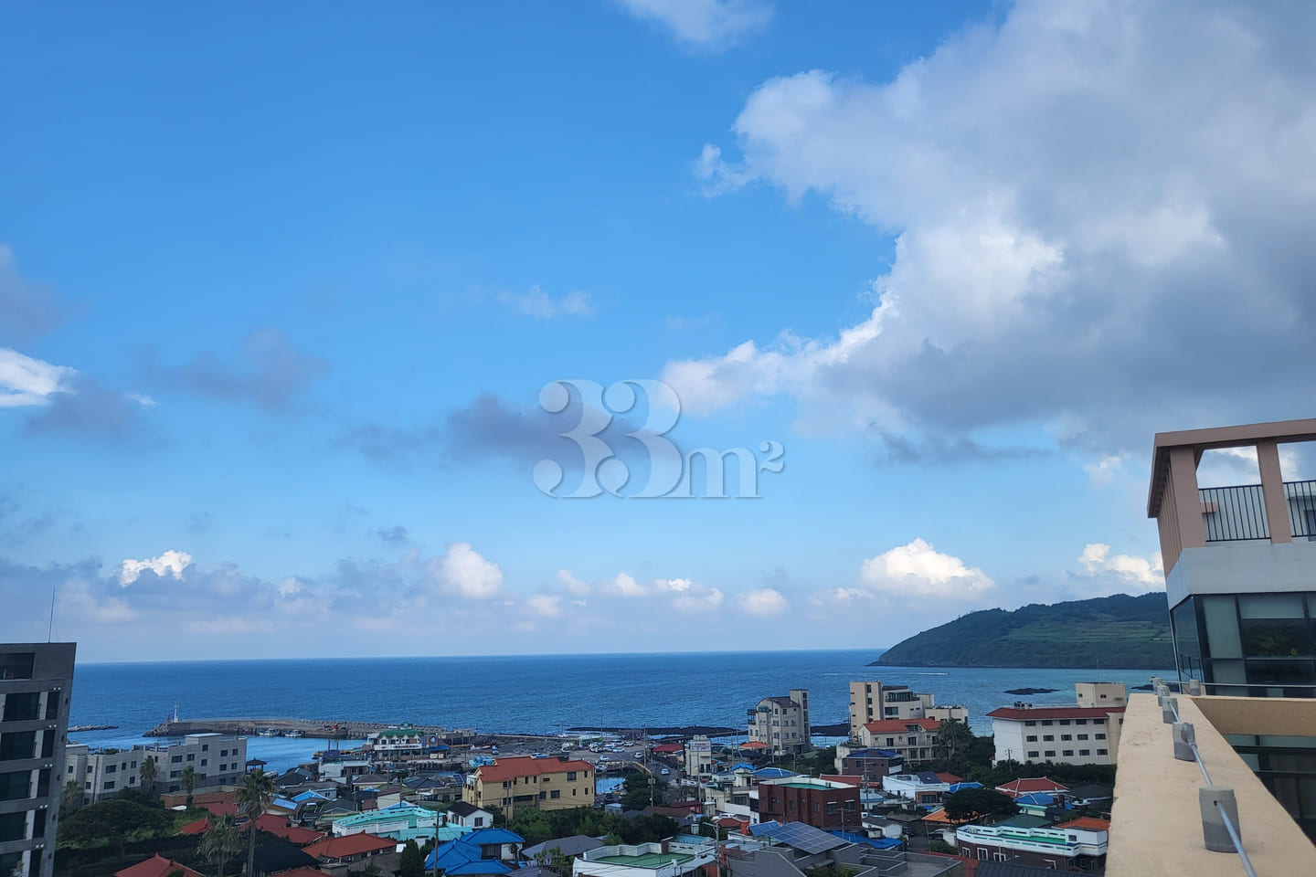 Hamdeok Beach – Great for a Stroll 0th image
