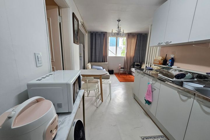 Pleasant two-room apartment for rent in Uijeo 16th image