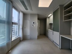 Studio apartment 2 minutes from Jeongneung St 3th image