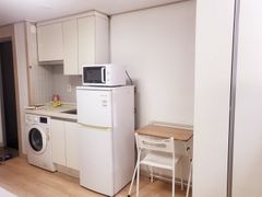 Suyu Station Fully Furnished Unit (B2) 10th image