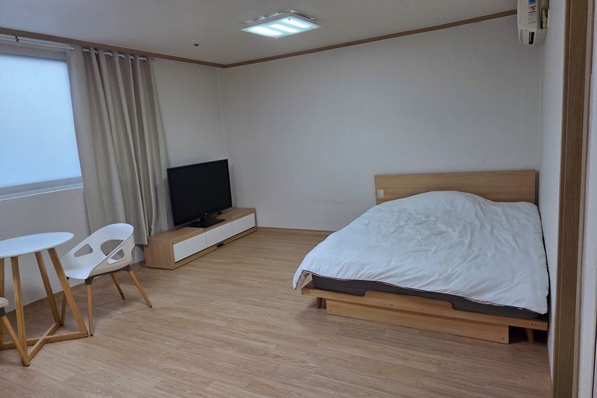 부천역 밝은 빛 룸 0번째 이미지