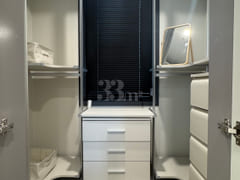 Luxury 10th-floor unit in the city center 5th image