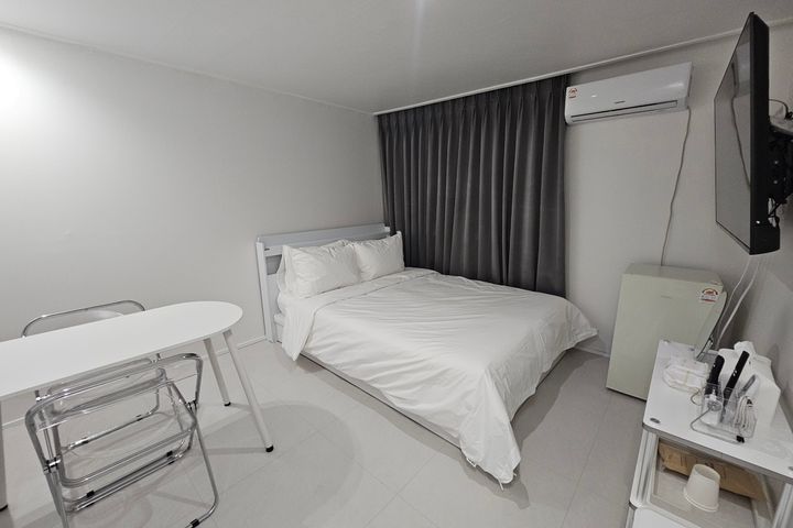 HOTEL PINE.B 0th image
