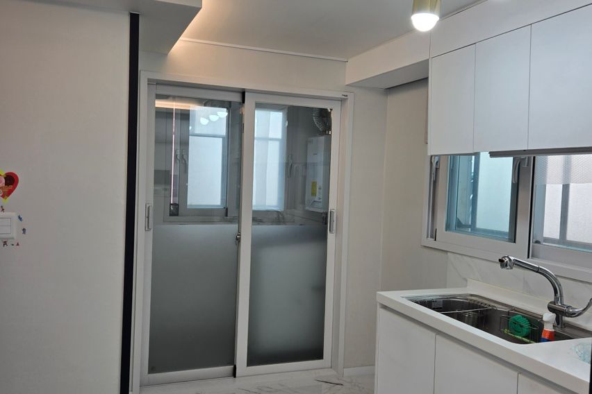 주차가능한 투룸  11번째 이미지