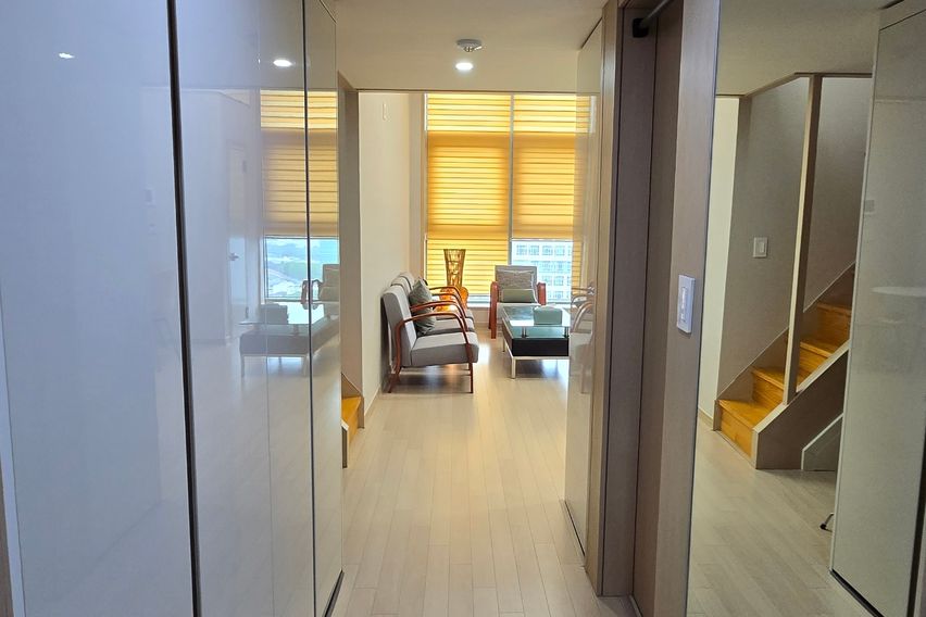 깔끔한오피스텔 3인침대 1번째 이미지