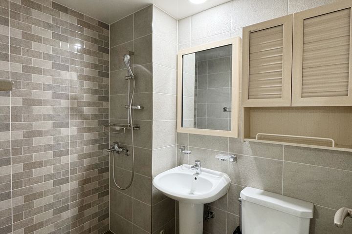 Pyeongtaek fully furnished studio apartment 7th image